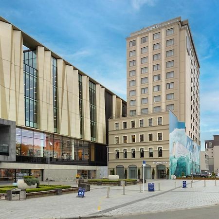 Novotel Christchurch Cathedral Square Exterior photo